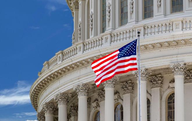 滚球-美专家：三年后美债危机爆发特朗普却扯93阅兵中方亮出东风61(图2)